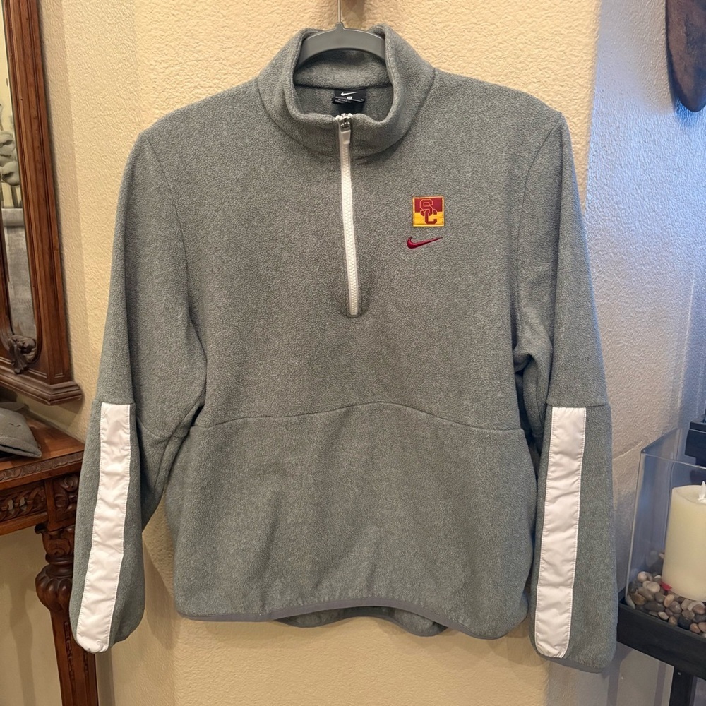 NIKE Gray USC Trojans 1/4 Zipped Swoosh Logo Fleece Sweatshirt Size Medium